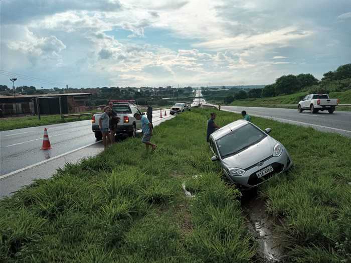 Chuvas Provocam Rodadas De Ve Culos Na Rodovia Euclides Da Cunha